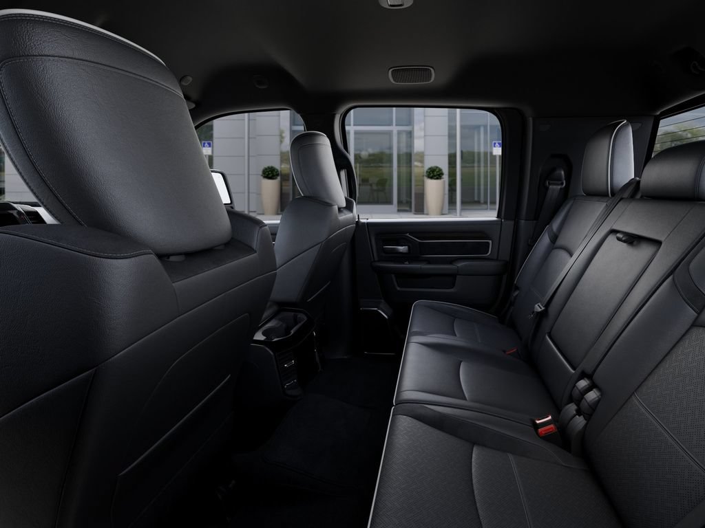 New 2026 RAM 3500 Laramie AWD/4WD image 23