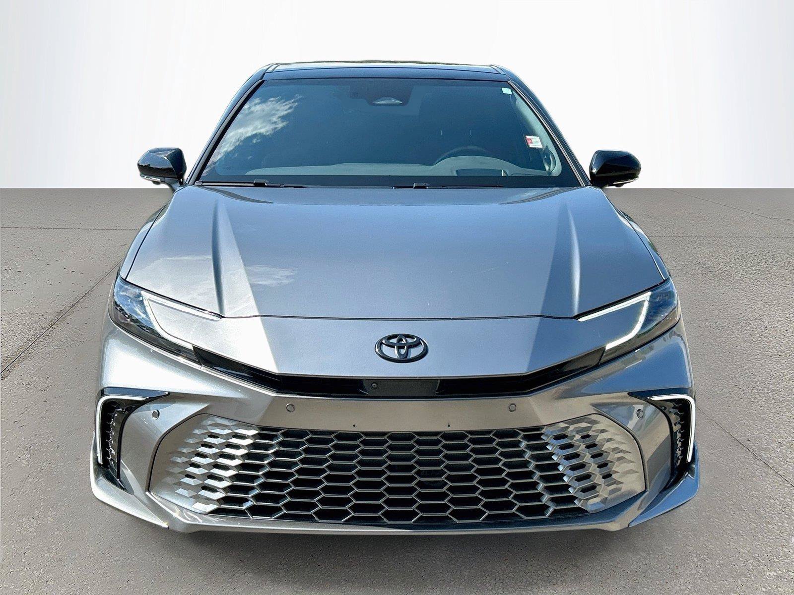 Used 2026 Toyota Camry XSE w/ Premium Plus Package FWD image 9