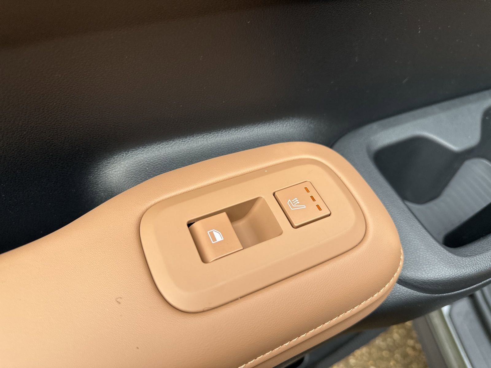 New 2026 Hyundai Santa Fe Limited image 24