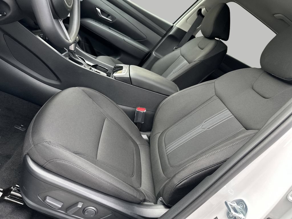 New 2026 Hyundai Tucson SEL FWD image 9