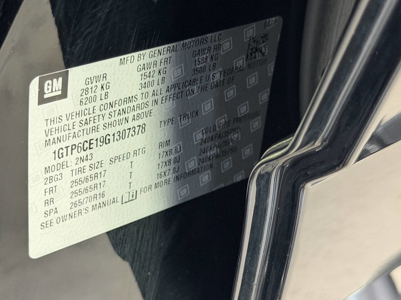 Used 2016 GMC Canyon SLE w/ All Terrain Adventure Package image 14