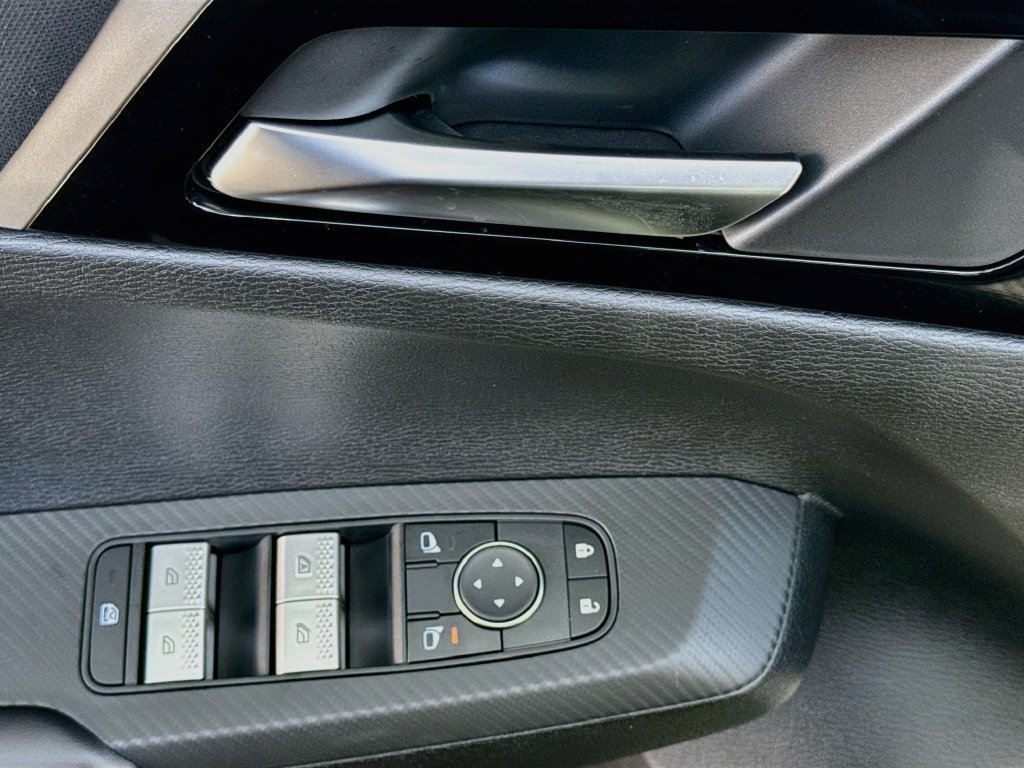 New 2026 Mitsubishi Outlander ES FWD image 18