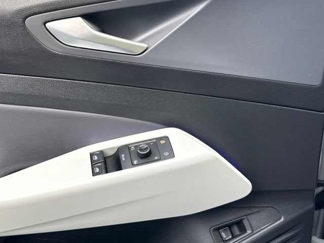 Used 2021 Volkswagen ID.4 1st Edition RWD image 21