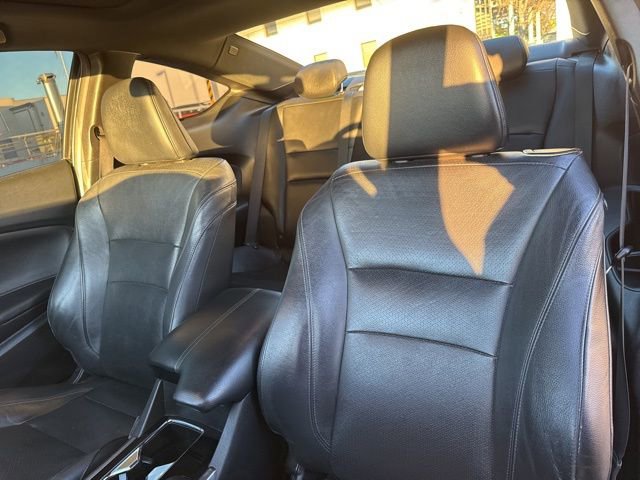 Used 2017 Honda Accord EX-L image 16