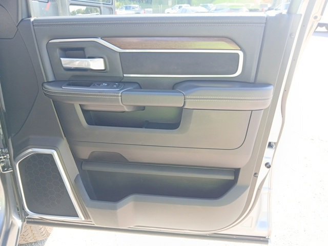 Used 2024 RAM 2500 Laramie w/ Safety Group image 42