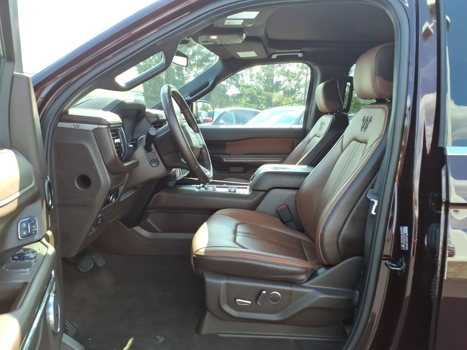 Used 2024 Ford Expedition King Ranch AWD/4WD image 13