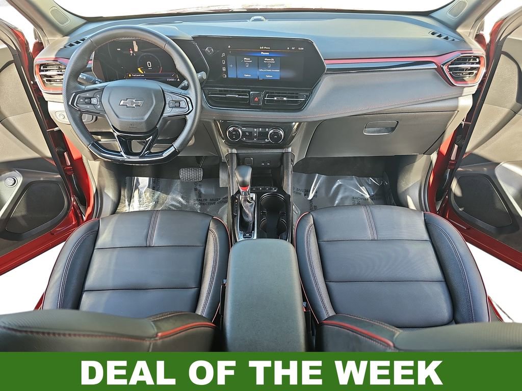 Used 2025 Chevrolet TrailBlazer RS w/ Convenience Package image 9