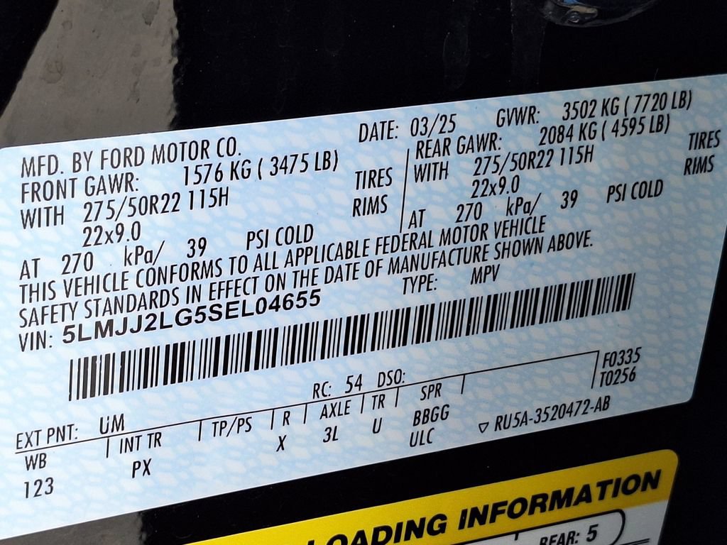 Used 2025 Lincoln Navigator Reserve AWD/4WD image 37
