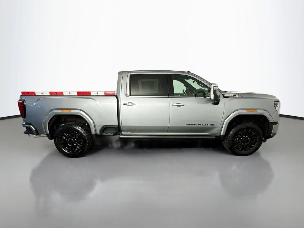 Used 2024 GMC Sierra 2500 Denali w/ Denali Reserve Package AWD/4WD image 8