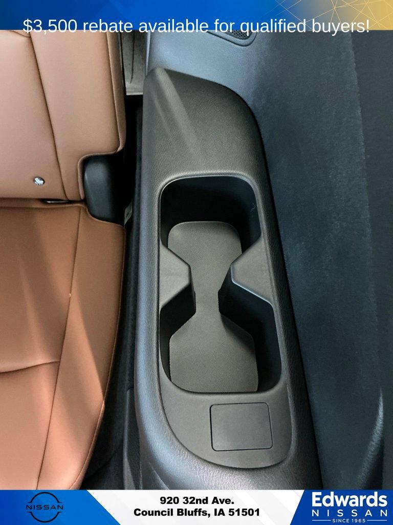 New 2026 Nissan Pathfinder Platinum AWD/4WD image 15