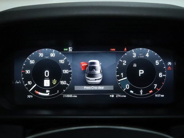 Used 2025 Land Rover Discovery Dynamic SE AWD/4WD image 22