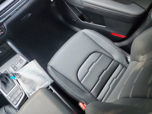 New 2026 Kia Sportage SX image 13