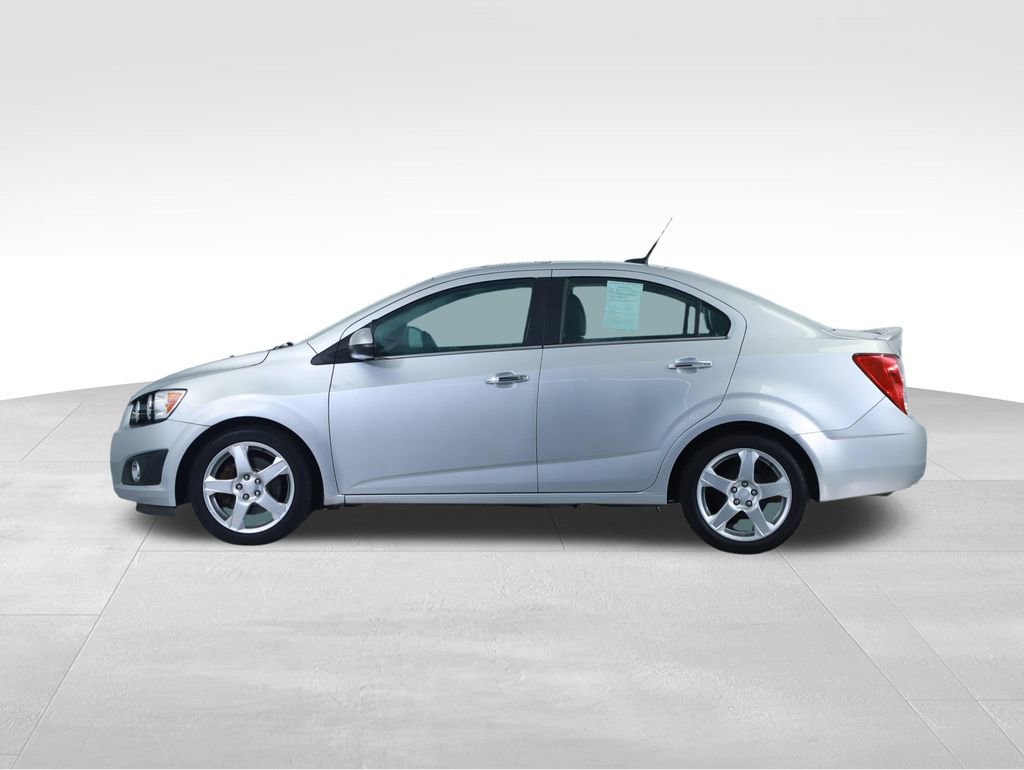 Used 2013 Chevrolet Sonic LTZ FWD image 9