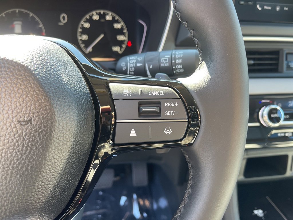 New 2025 Honda Pilot EX-L image 15