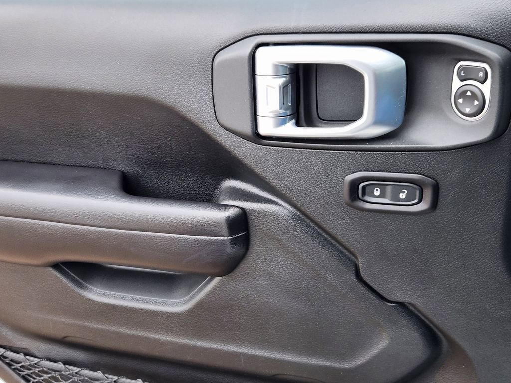 Used 2019 Jeep Wrangler Unlimited Sport S image 6