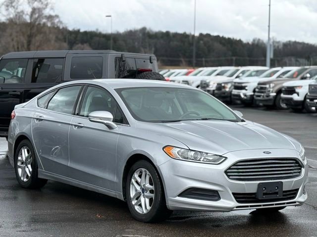 Used 2014 Ford Fusion SE image 28