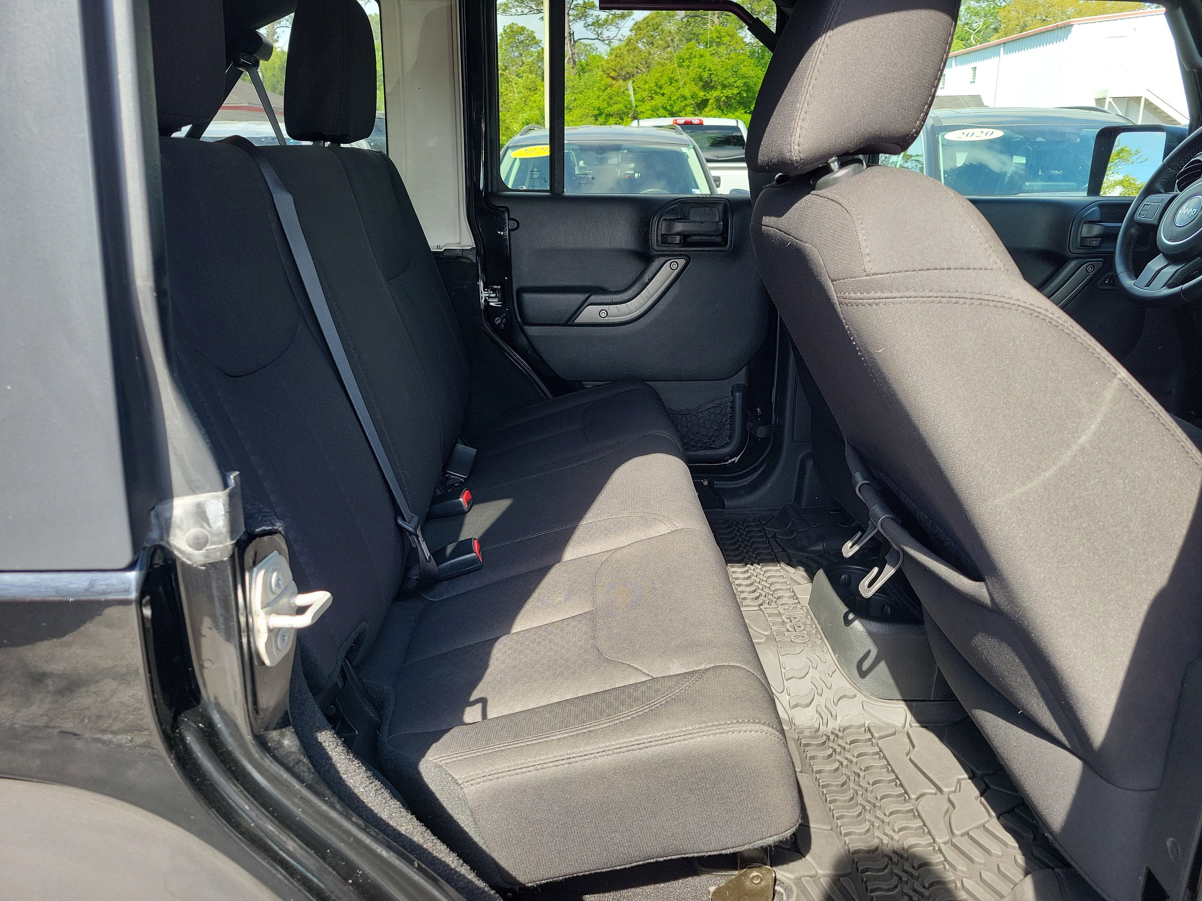 Used 2018 Jeep Wrangler Unlimited Sport S image 10