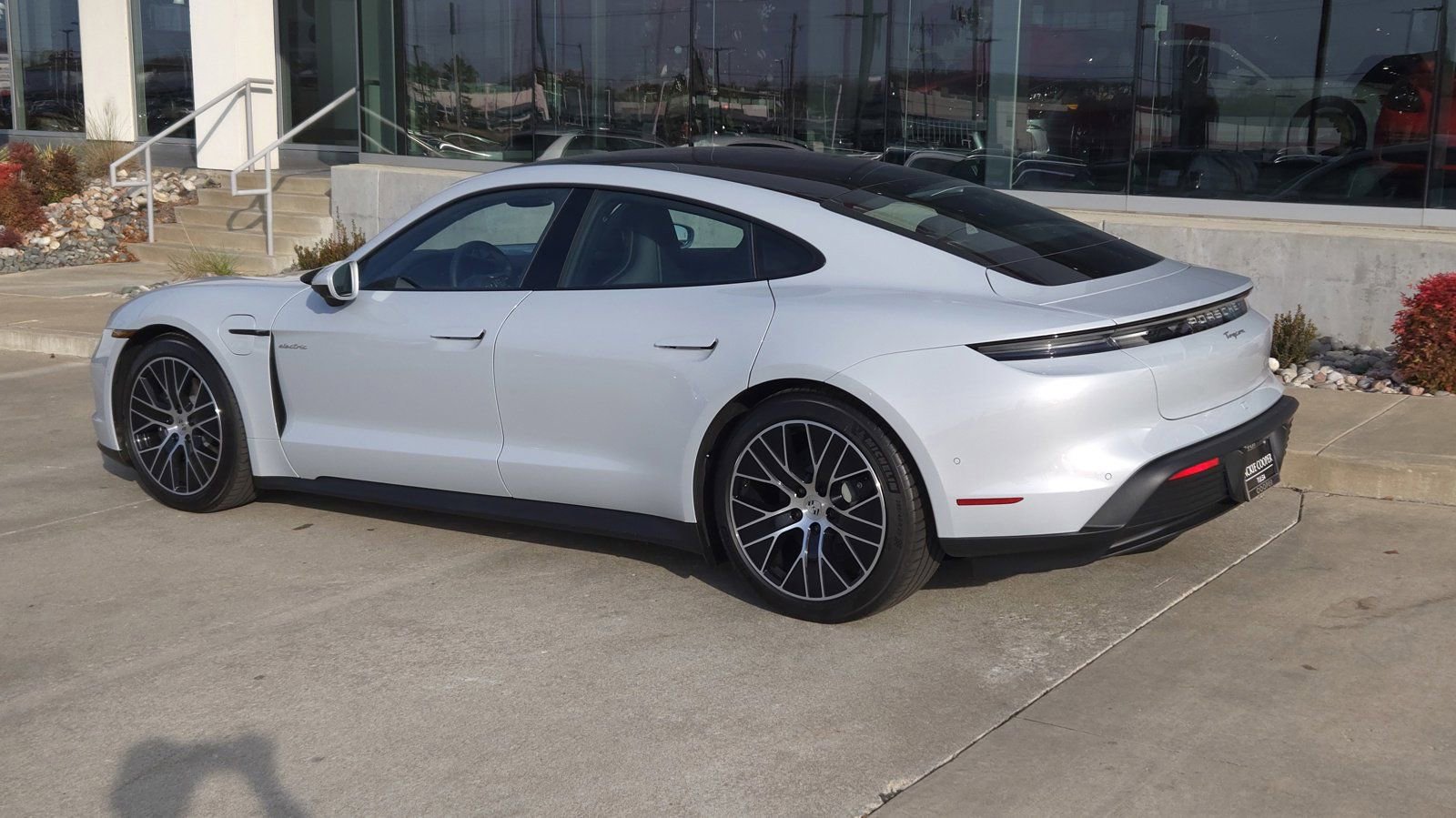 New 2025 Porsche Taycan RWD image 3