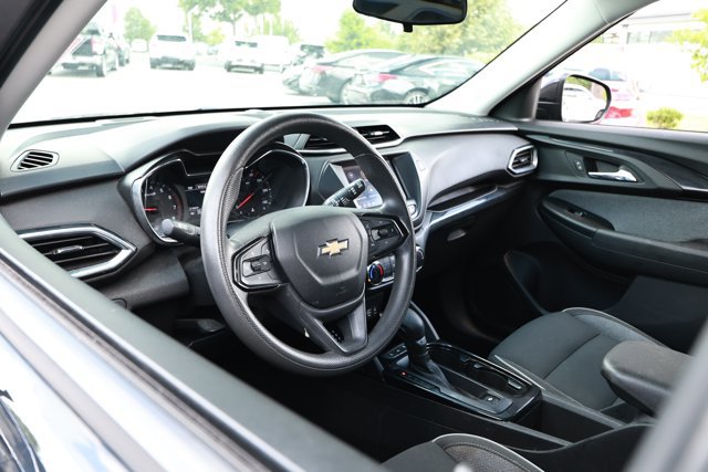 Used 2022 Chevrolet TrailBlazer LT AWD/4WD image 24