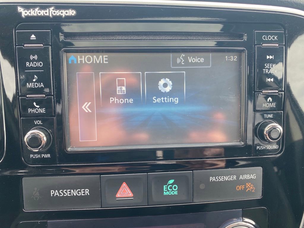 Used 2016 Mitsubishi Outlander SEL AWD/4WD image 12