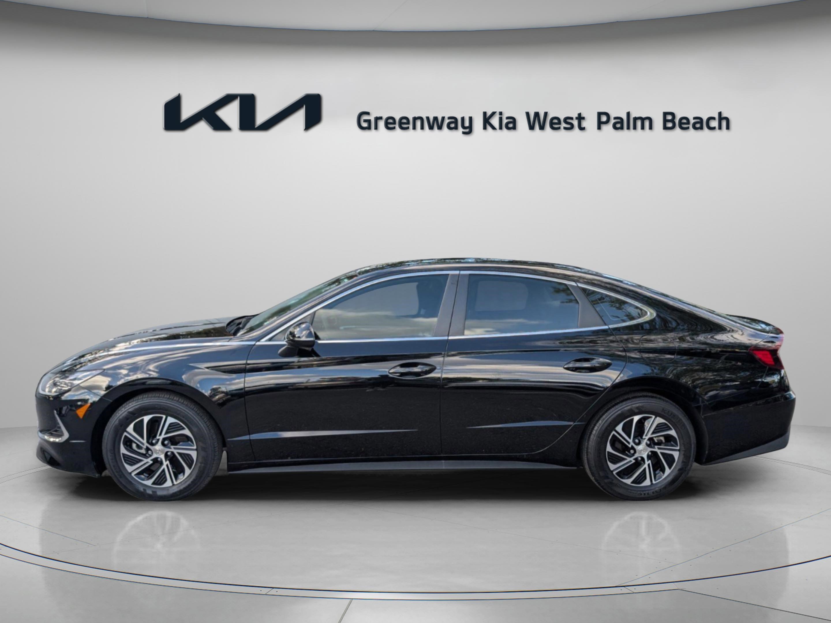 Used 2023 Hyundai Sonata Blue image 5