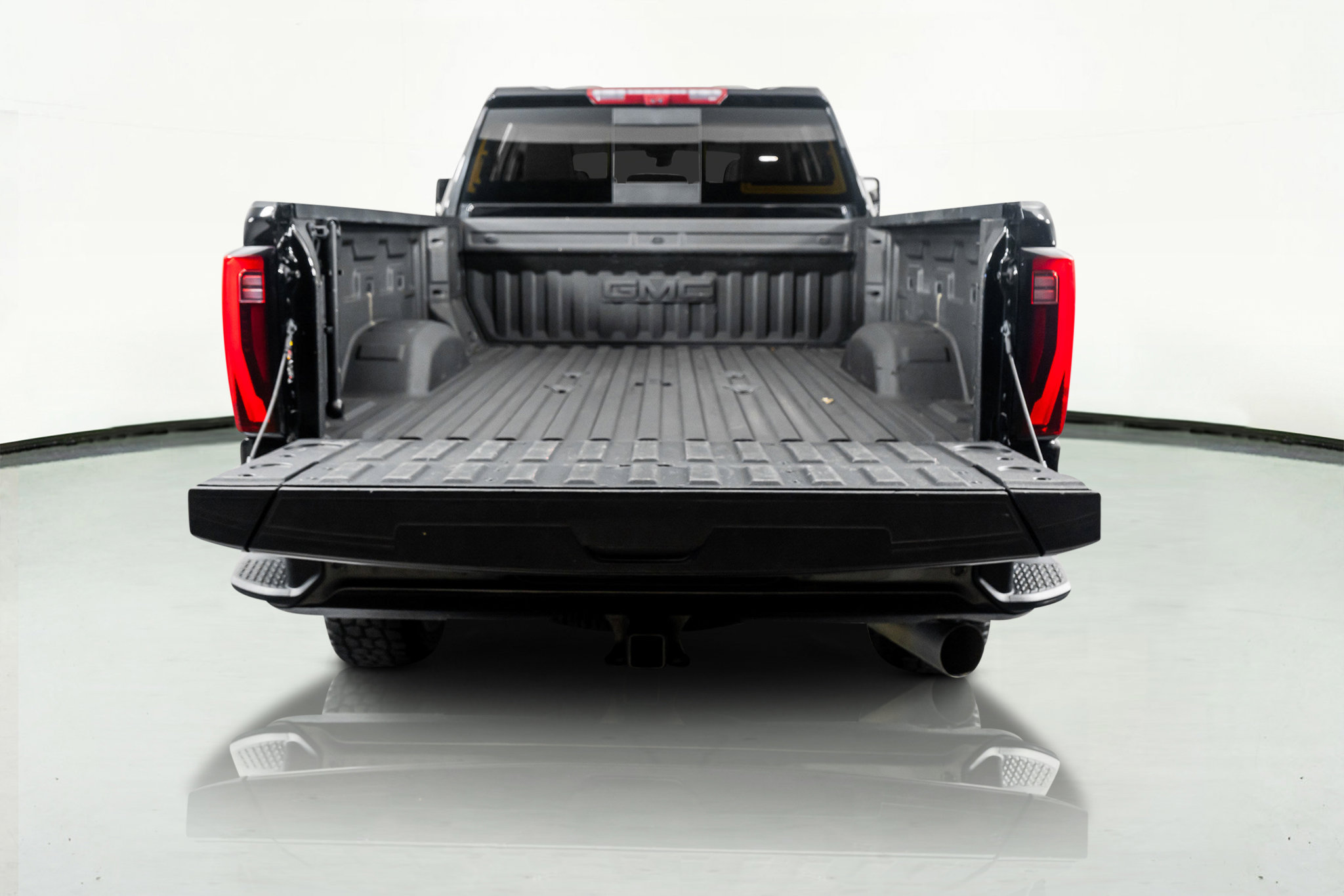 Used 2025 GMC Sierra 3500 Denali w/ Denali Reserve Package image 57