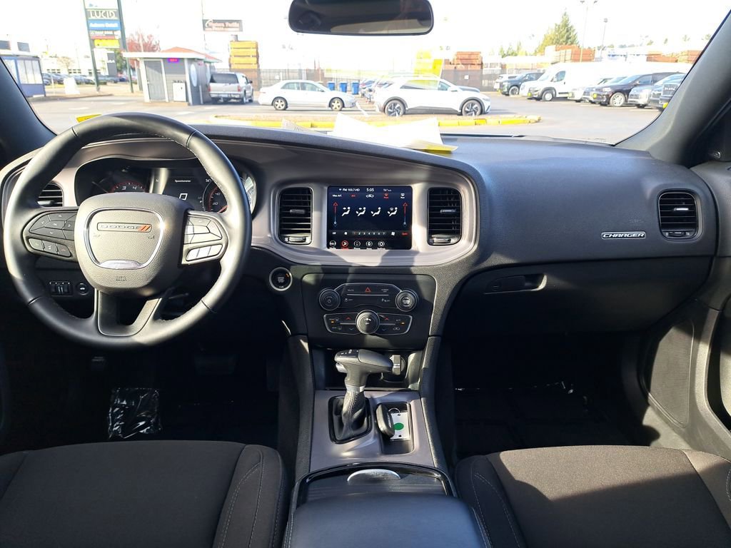 Used 2023 Dodge Charger SXT w/ Blacktop Package image 21