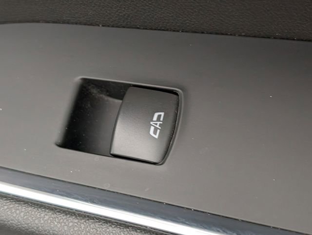 Certified 2025 GMC Sierra 1500 SLT image 34