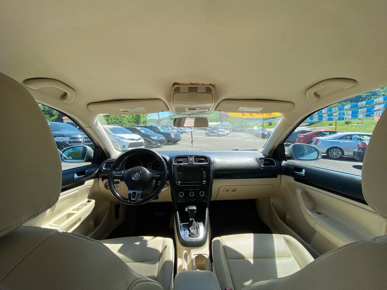 Used 2011 Volkswagen Jetta TDI FWD image 18