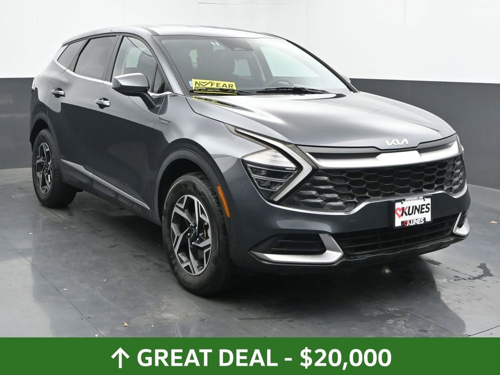 Used 2024 Kia Sportage LX image 4