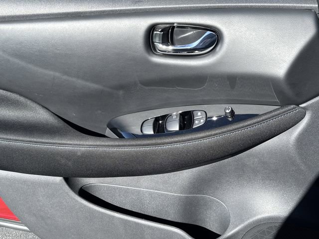 Certified 2024 Nissan Leaf SV Plus image 7