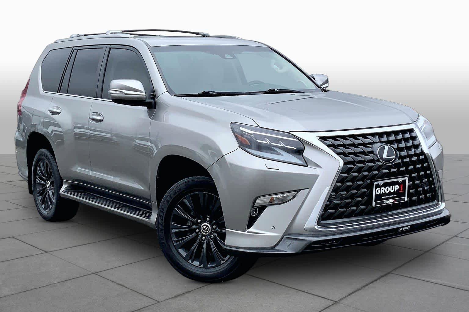 Used 2022 Lexus GX 460 Premium w/ Accessory Package AWD/4WD image 3