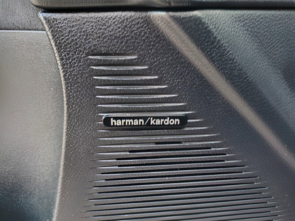 Used 2023 Dodge Challenger SRT Hellcat RWD image 11