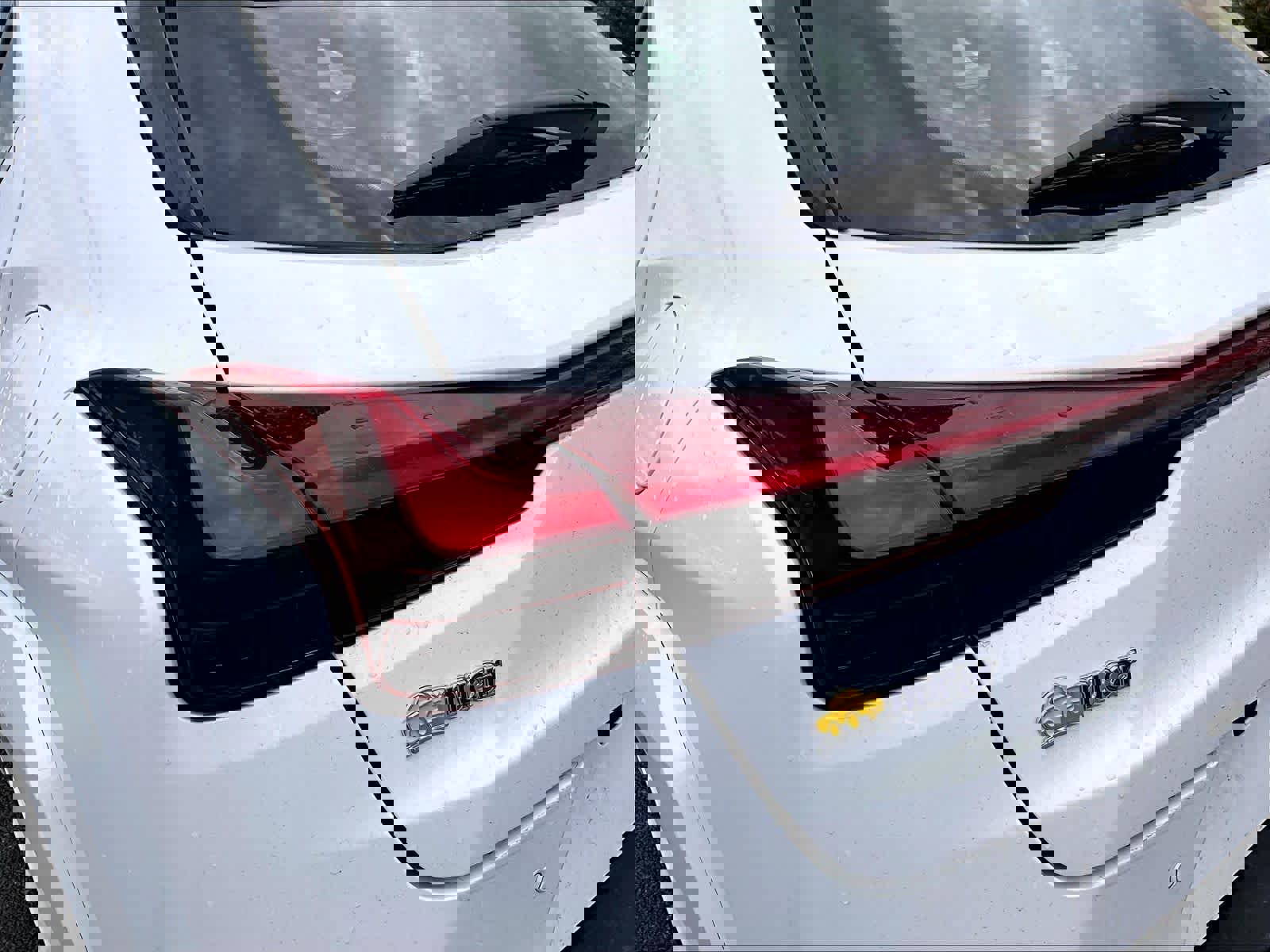 Used 2024 Lexus UX 250h F Sport image 34