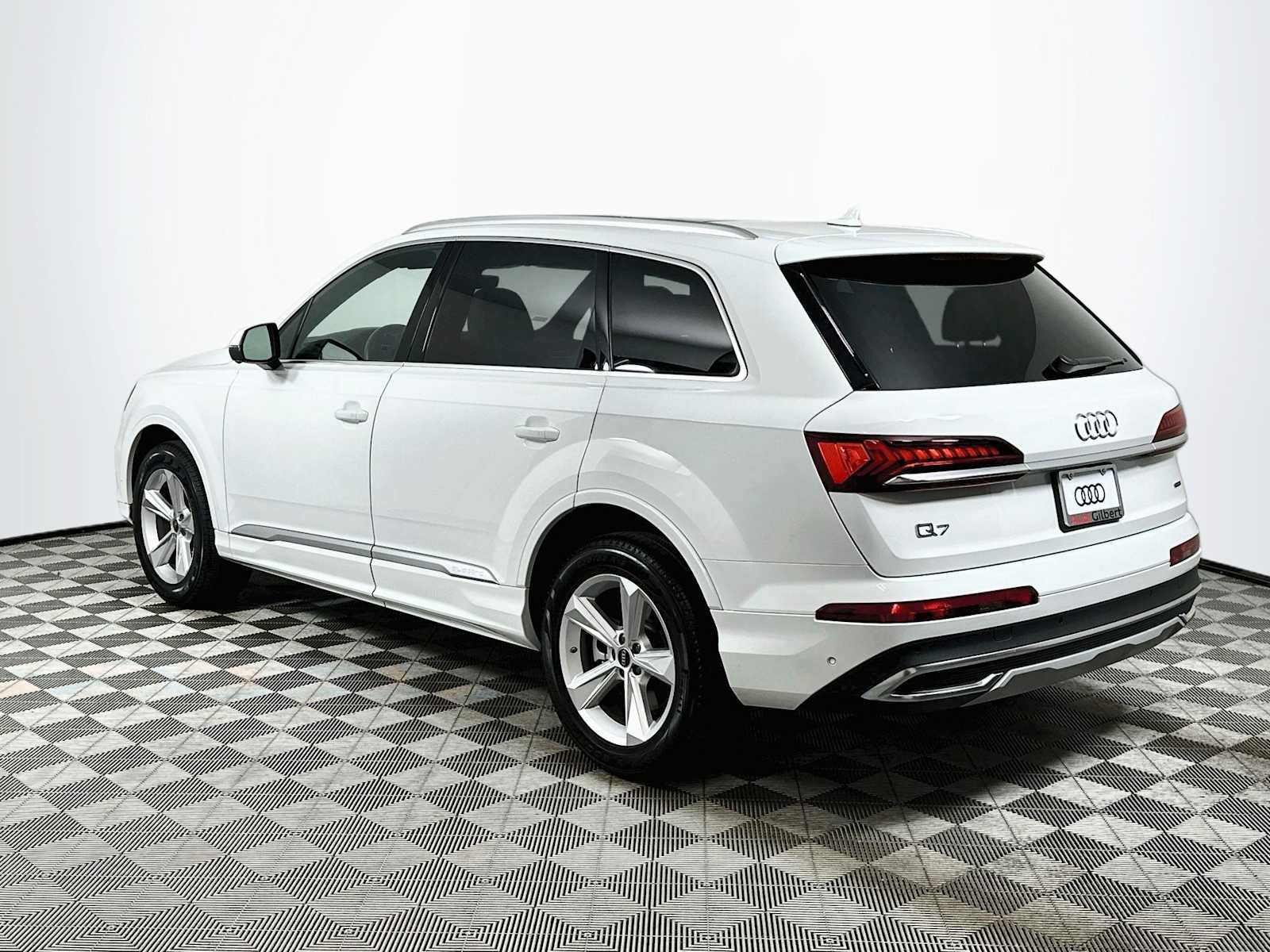 Certified 2023 Audi Q7 2.0T Premium Plus w/ Premium Plus Package AWD/4WD image 5