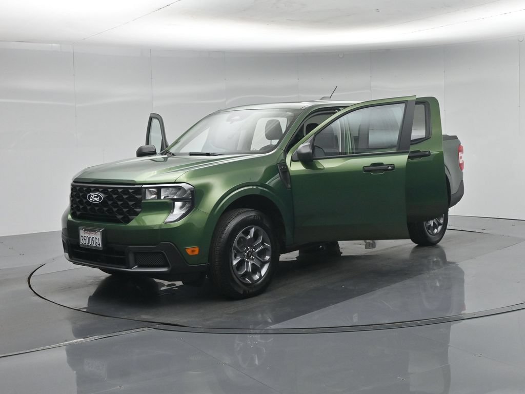 Used 2025 Ford Maverick XLT FWD image 32