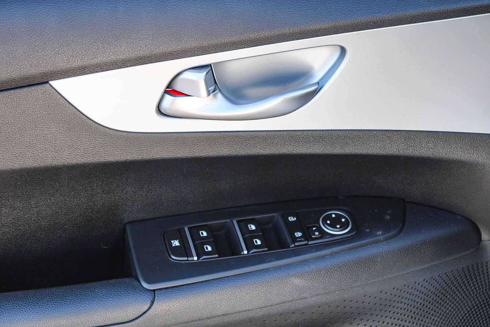 Used 2023 Kia Forte LXS FWD image 22