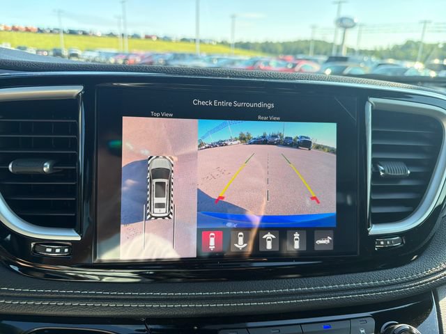 New 2027 Chrysler Pacifica Select FWD image 20
