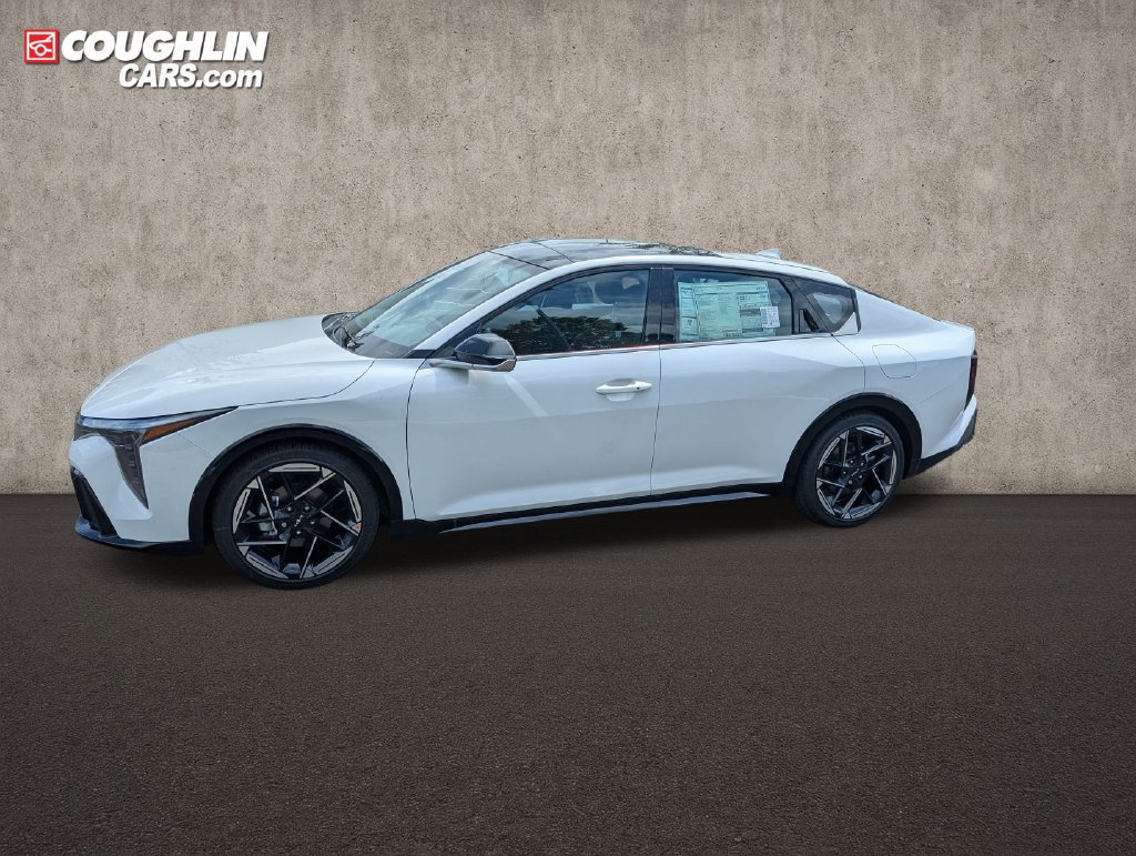 New 2026 Kia K4 GT-Line w/ GT-Line Premium Package FWD image 4