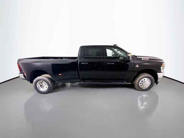 New 2026 RAM 3500 Tradesman image 8