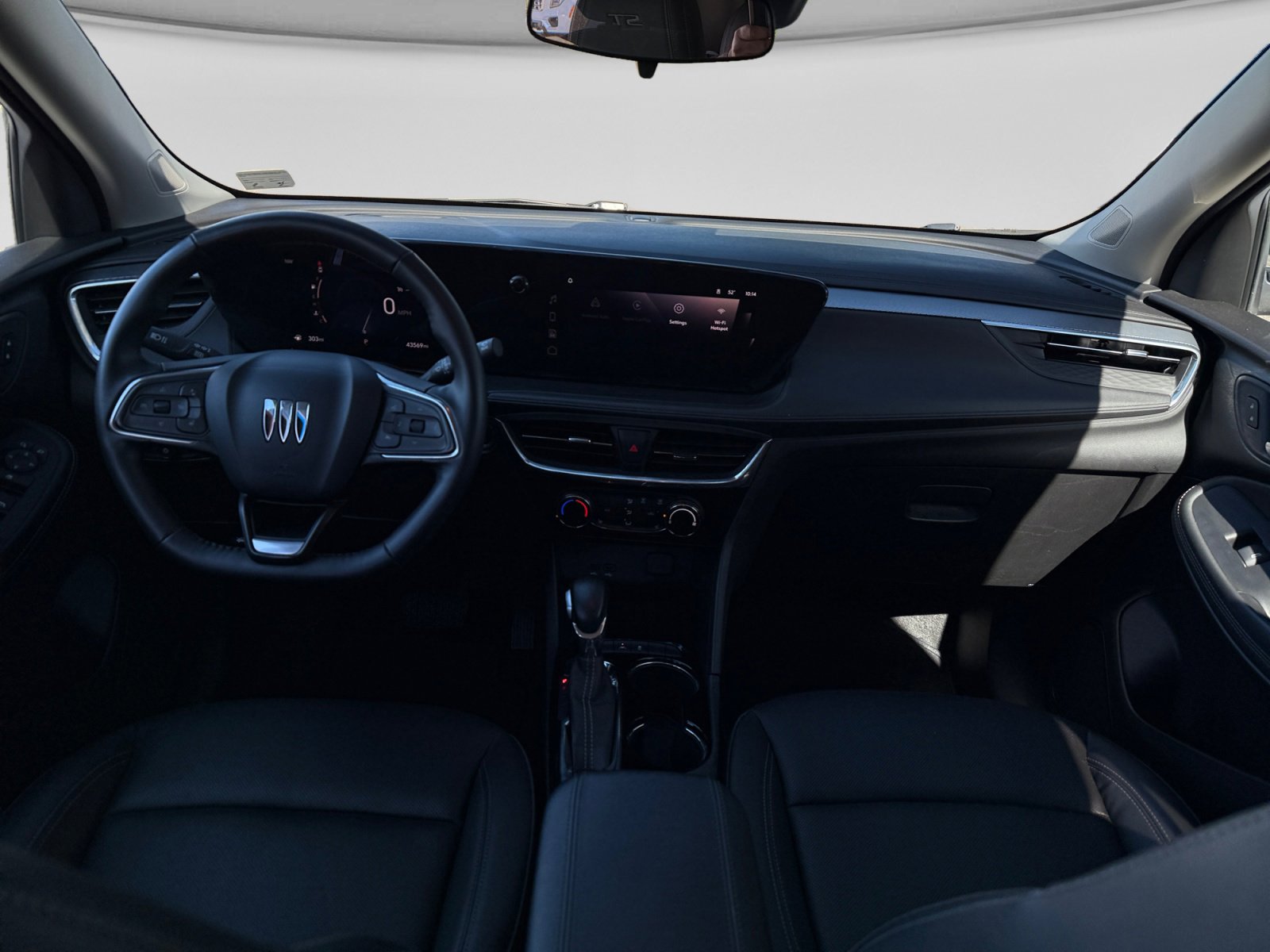 Used 2024 Buick Encore GX Sport Touring w/ Comfort Package image 15