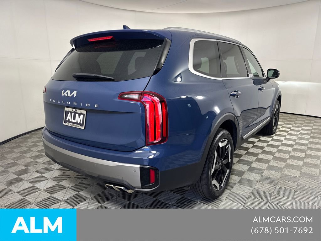 Used 2025 Kia Telluride S FWD image 6