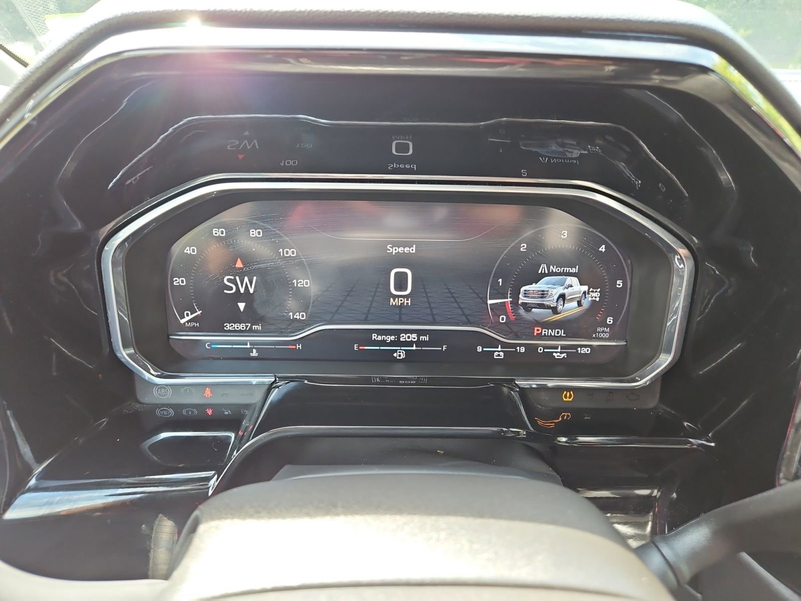 Used 2025 GMC Sierra 1500 SLT image 23