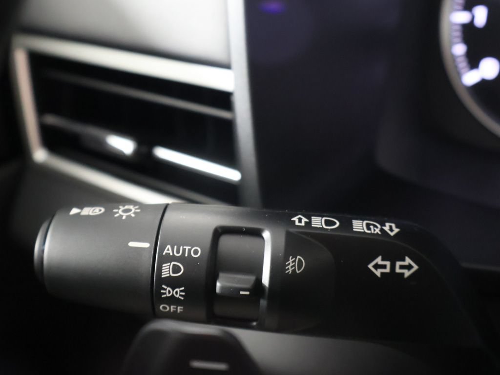 New 2026 Mitsubishi Outlander LE AWD/4WD image 43