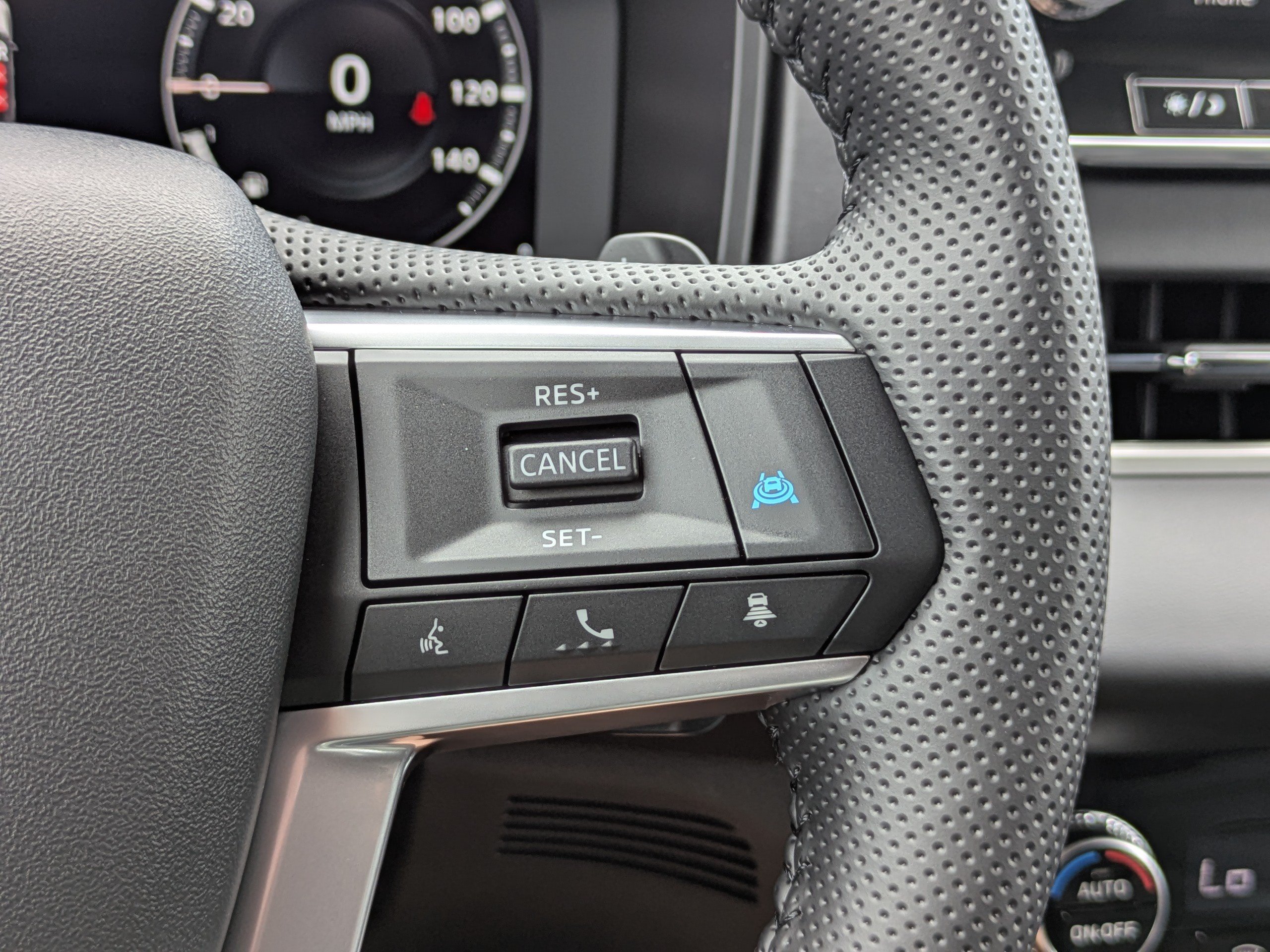 New 2026 Nissan Rogue SL AWD/4WD image 29