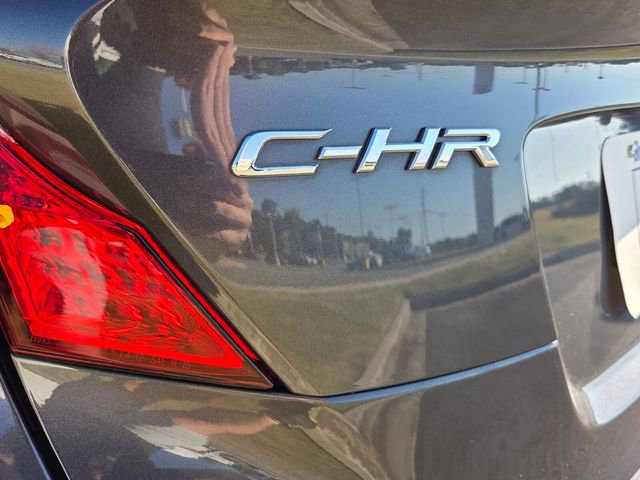 Used 2021 Toyota C-HR LE FWD image 10