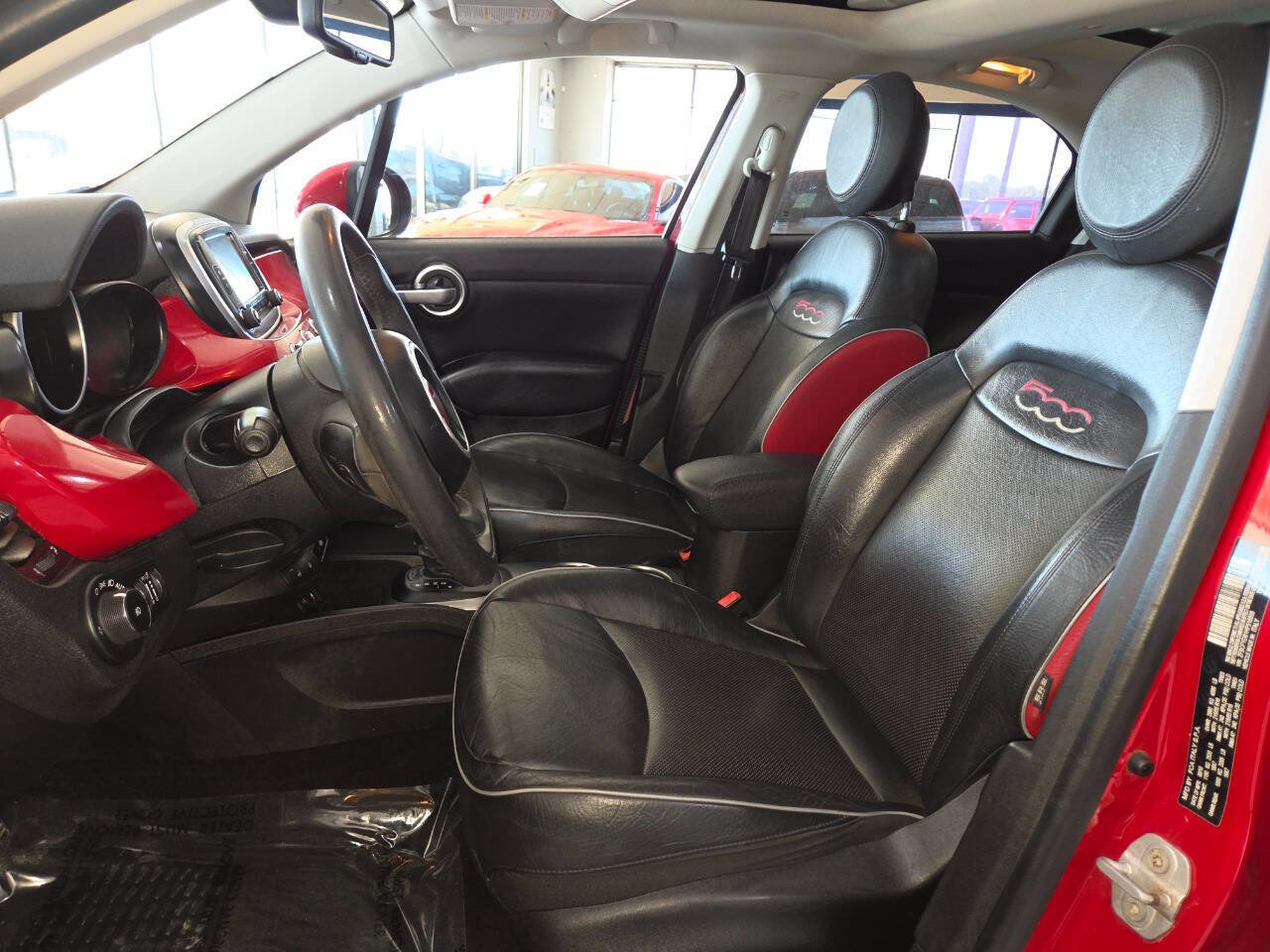 Used 2017 FIAT 500X Lounge w/ Lounge Premium Package (AWD) image 18