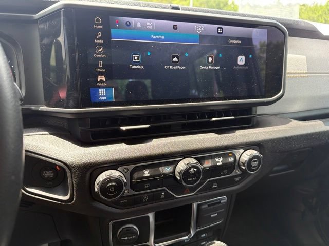 Used 2024 Jeep Gladiator Sport AWD/4WD image 27