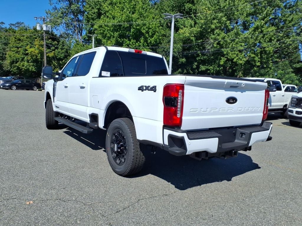 New 2026 Ford F250 XLT w/ XLT Premium Package AWD/4WD image 7