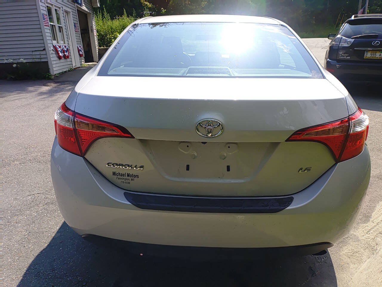 Used 2016 Toyota Corolla LE w/ Body Protection Package #1 FWD image 8